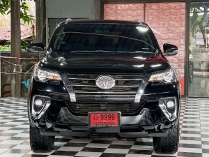 Toyota Fortuner 2.4 V SUV AT 2018